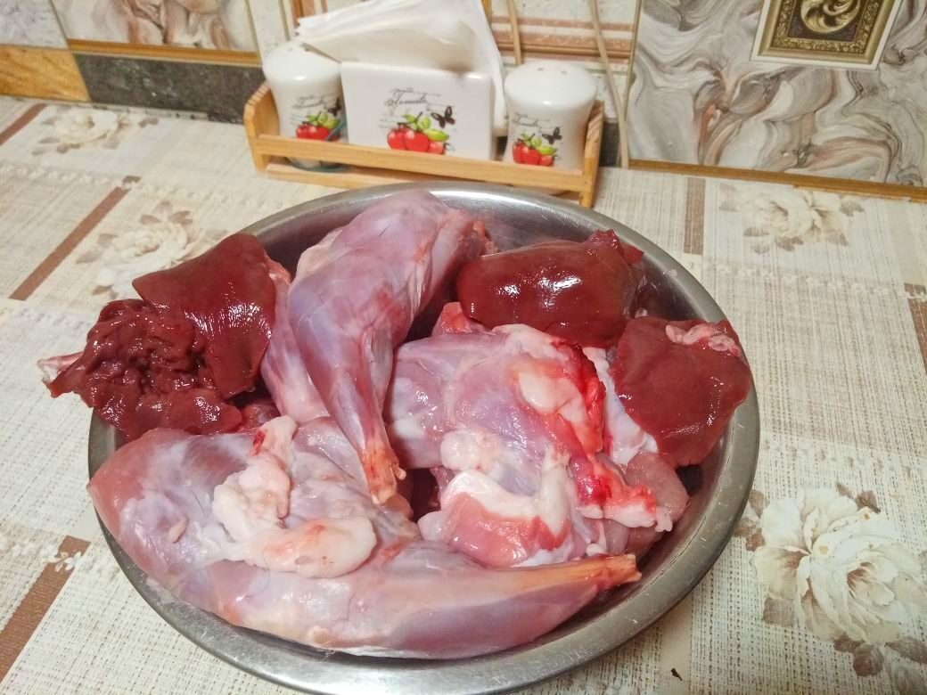 Наше домашнее традиционное блюдо на Старый Новый год — тушёный кролик