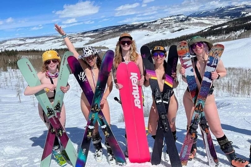 Внутри фестиваля обнаженных «булочек», где тысячи женщин раздеваются ради «полной фронтальной свободы»