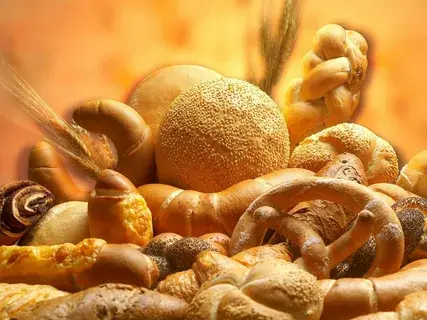 Диетологи рассказали, как правильно есть хлеб и на что обратить внимание при выборе