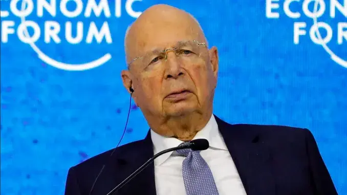 Клаус Шваб признает, что «политическая революция» против «Великой коммунистической перезагрузки» разрушает его планы