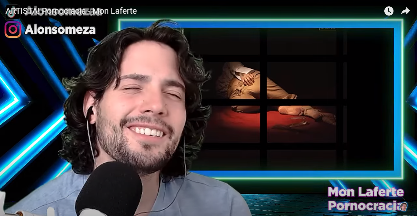 Популярная чилийская певица Мон Лаферте заставила бурлить весь испаноязычный ютуб шокирующим видео со своей новой песней "Порнократия"