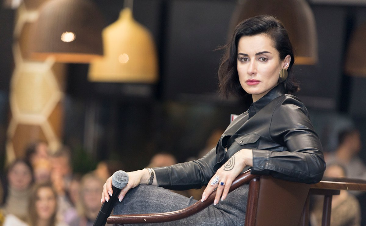 Казахстанский МИД бьет тревогу: известной Тине Канделаки въезд под запретом!