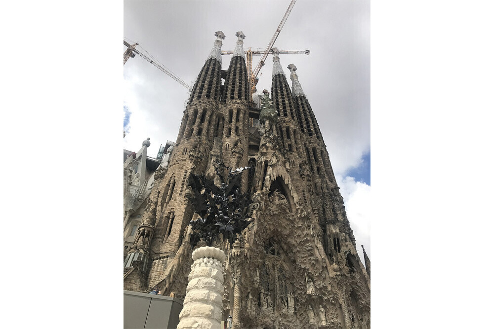 Строили-строили, и всё без толку. Пять самых дорогостоящих и невзрачных сооружений