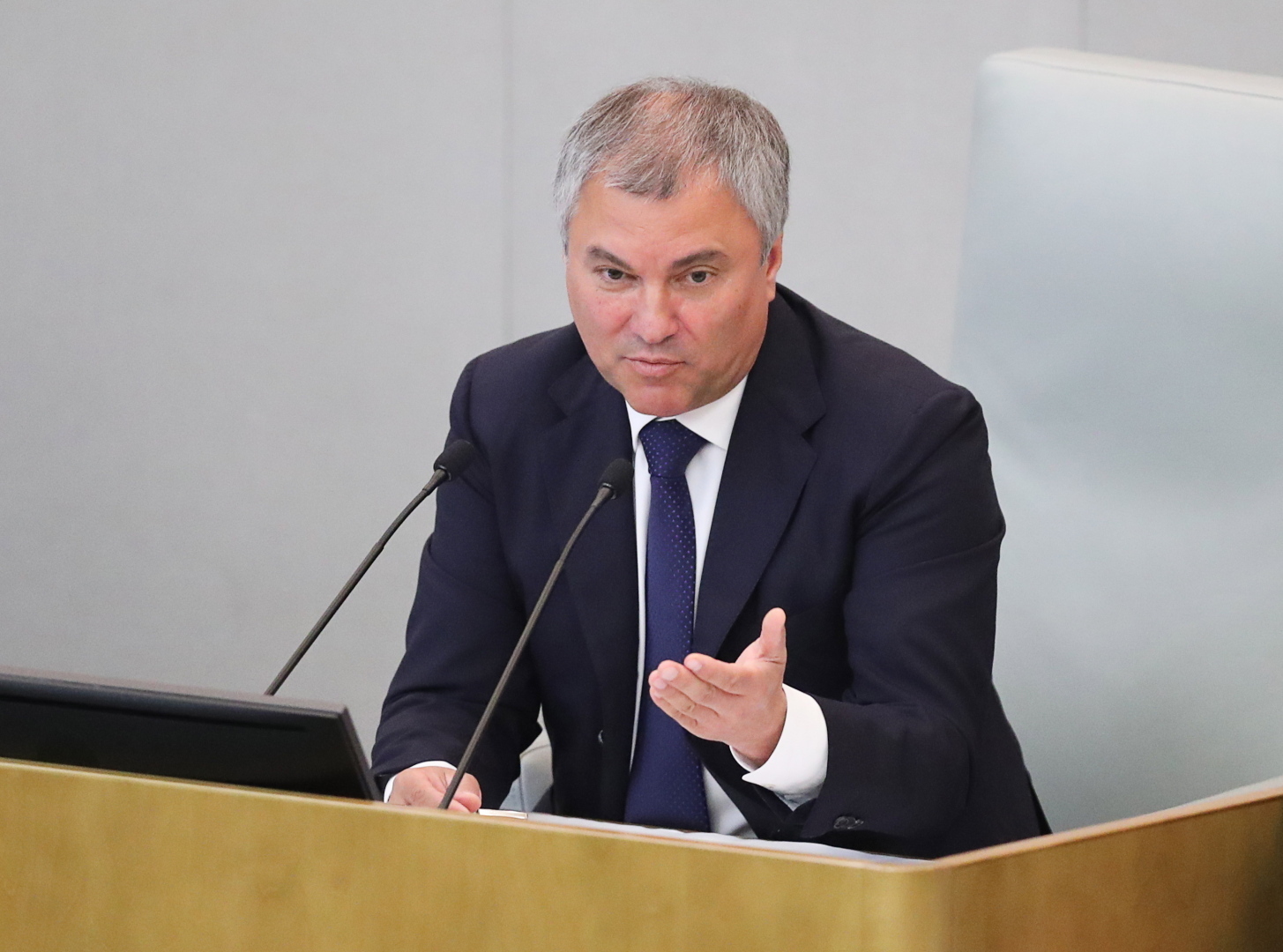 Предложение Володина: вернуть ЖКХ в собственность государства. Что это значит для жителей? Снижение тарифов?