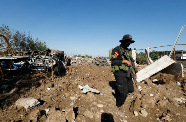 США наносят удары по объектам, связанными с ополченцами, обвиненными в нападении, в результате которого пострадали 4 американца