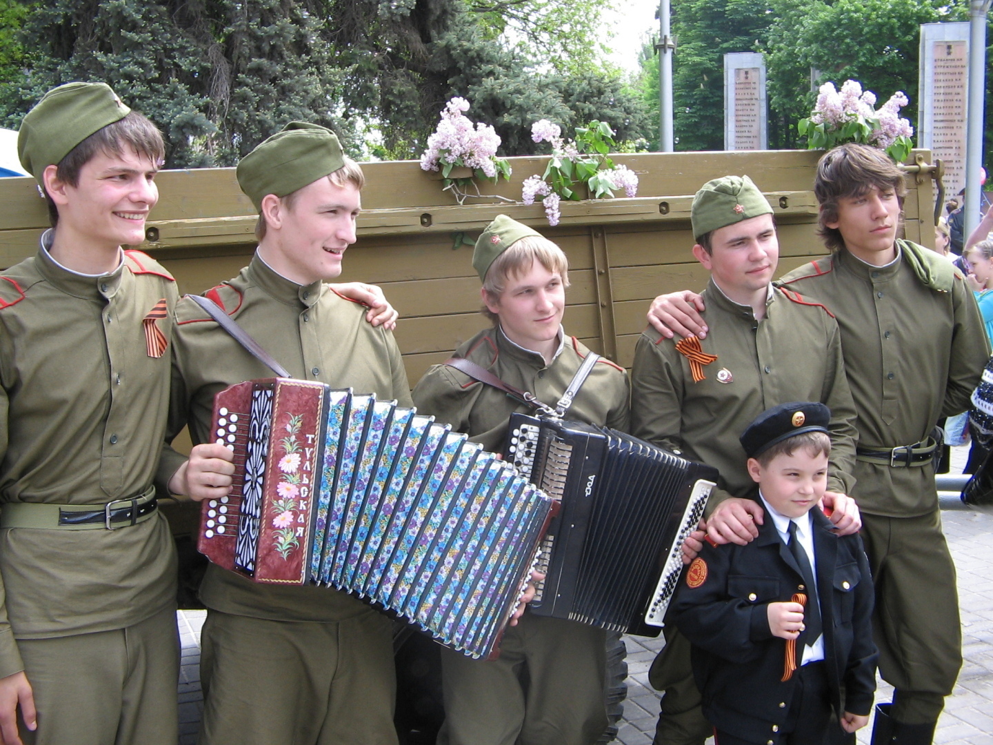 ''Что можно увидеть в центре Волгограда за день, если этот день – 9 мая'' - Был я как-то проездом.