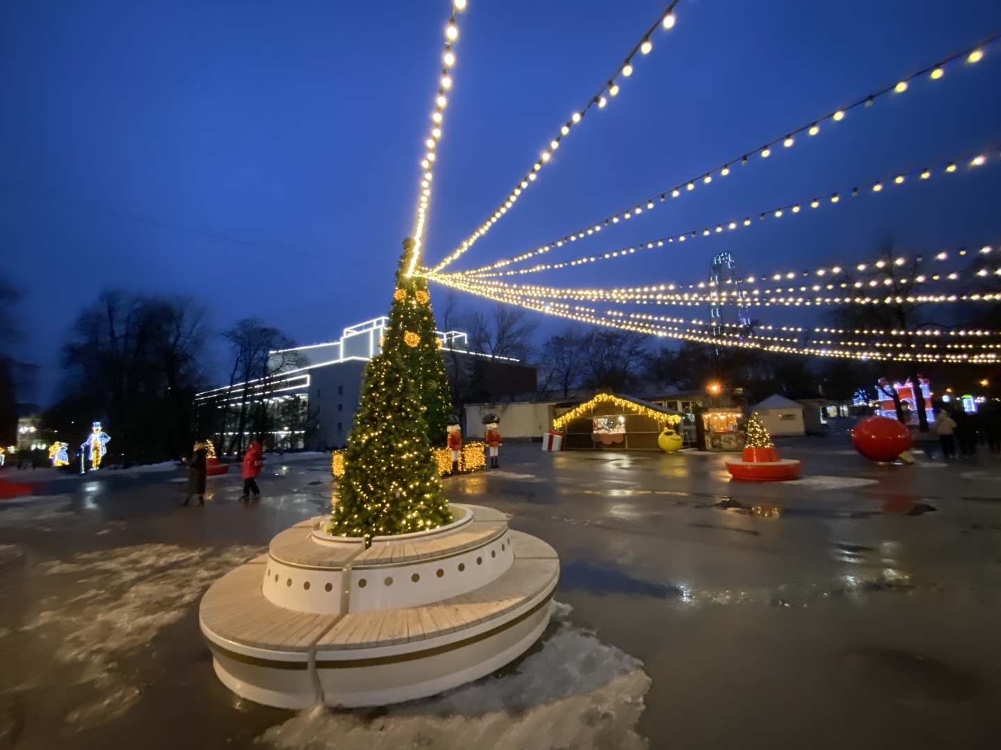 Прогулка по ночному Ростову-на-Дону