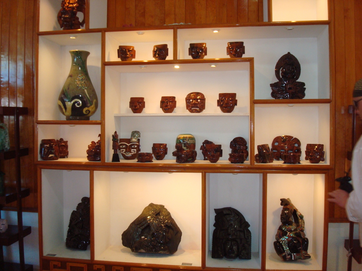 Мое путешествие в Мексике. Часть 2. Музей текилы, парашют, драгоценные камни, сеноты