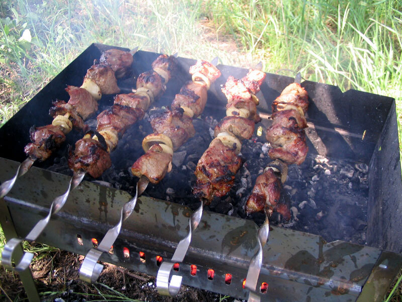 Давно не ел свинину. И недавно поел. И стало не очень комфортно. Это видать организм отвыкает или уже отвык от свинины.