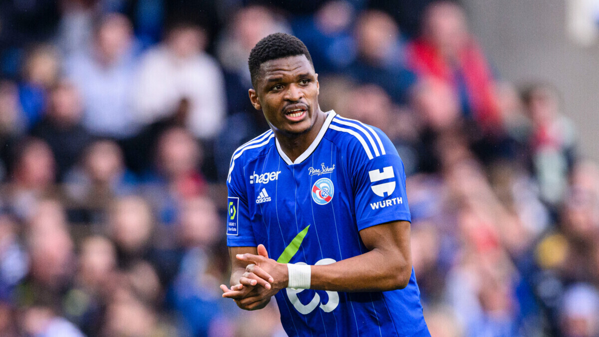 Ньямси успешно прошел медосмотр в "Локомотиве"