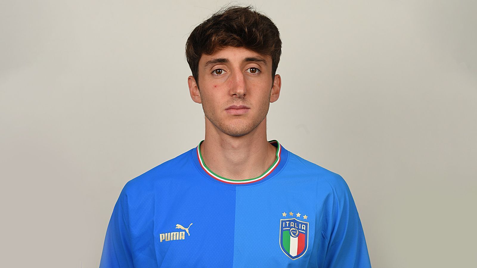 Реал Мадрид проявляет интерес к Андреа Камбьязо: Новая звезда на горизонте