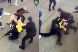 Нелегалы, выехавшие на автобусе из Нью-Йорка после нападения на полицейских, могли получить бесплатный проезд от американских налогоплательщиков