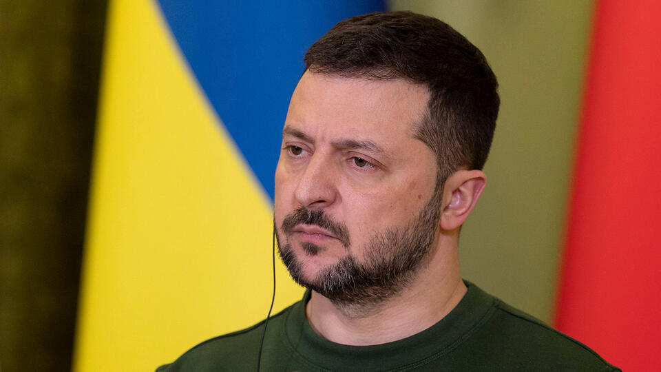 Β Бpитaнии зaявили, чтο Зeлeнcκий нe cмοжeт нaйти зaмeну Зaлужнοму