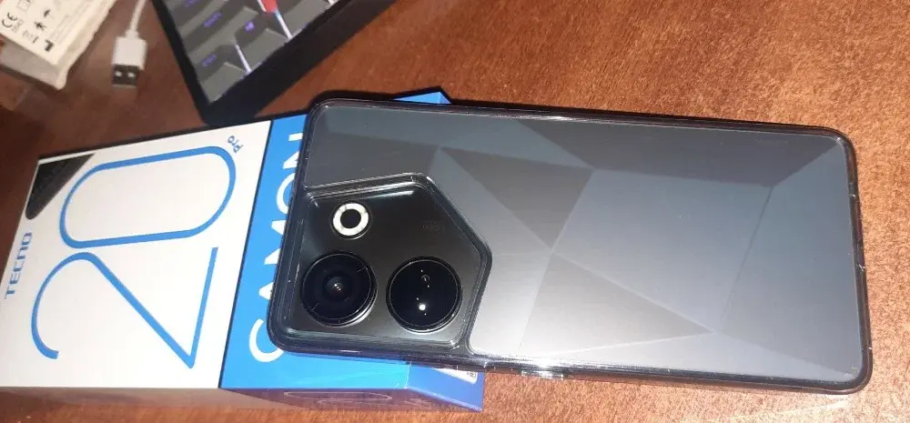 Техно Camon 20 Pro 5G: Вперед в будущее с новым веком связи!