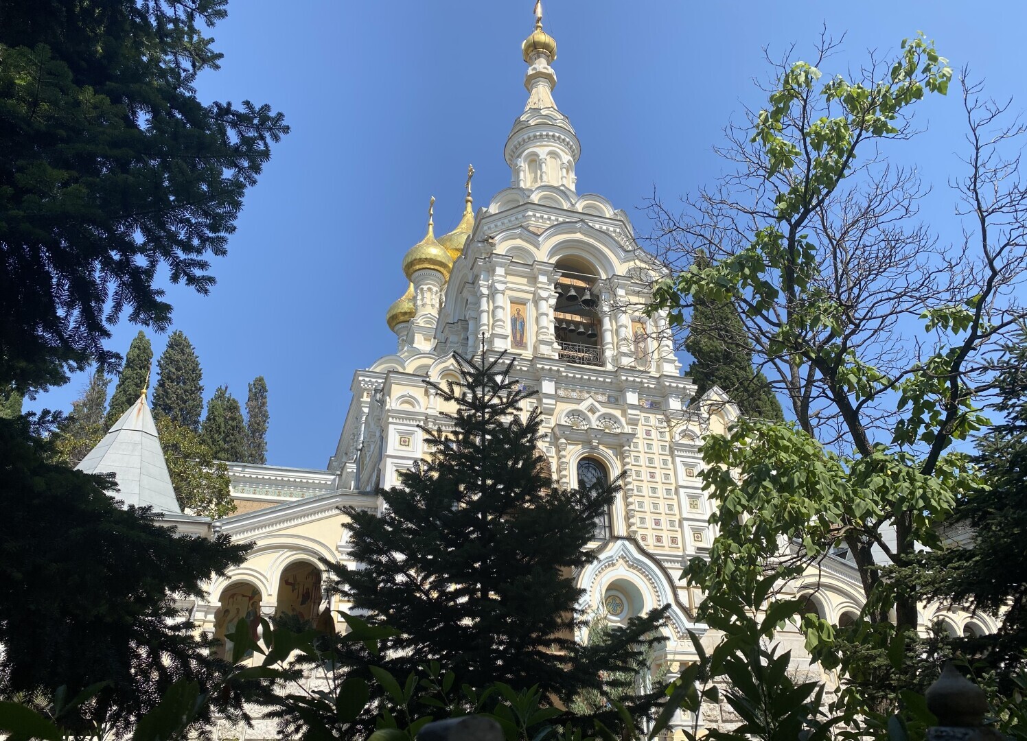 Лучше Ялты, может быть только Ялта