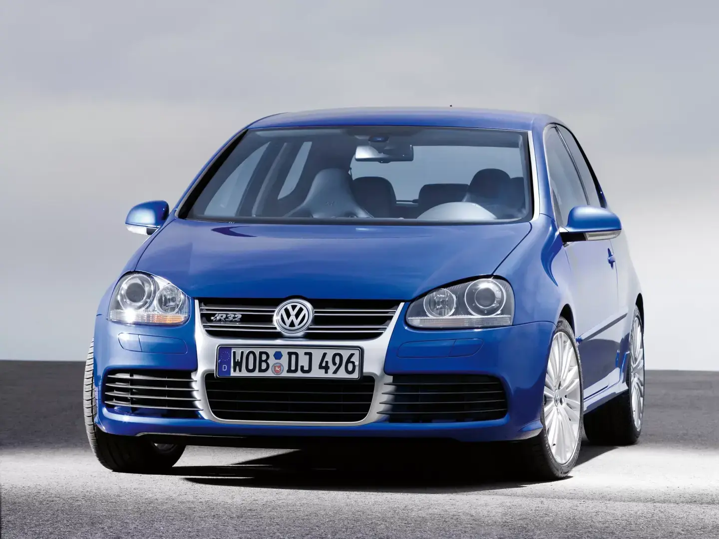 Какой автомобиль купить в феврале ?