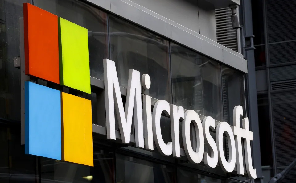 Искусственный интеллект будет создавать новости для компании Microsoft?