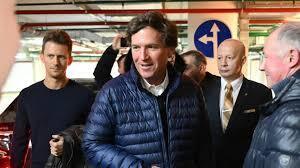 Такер Карлсон столкнулся с яростью СМИ из-за интервью Путина