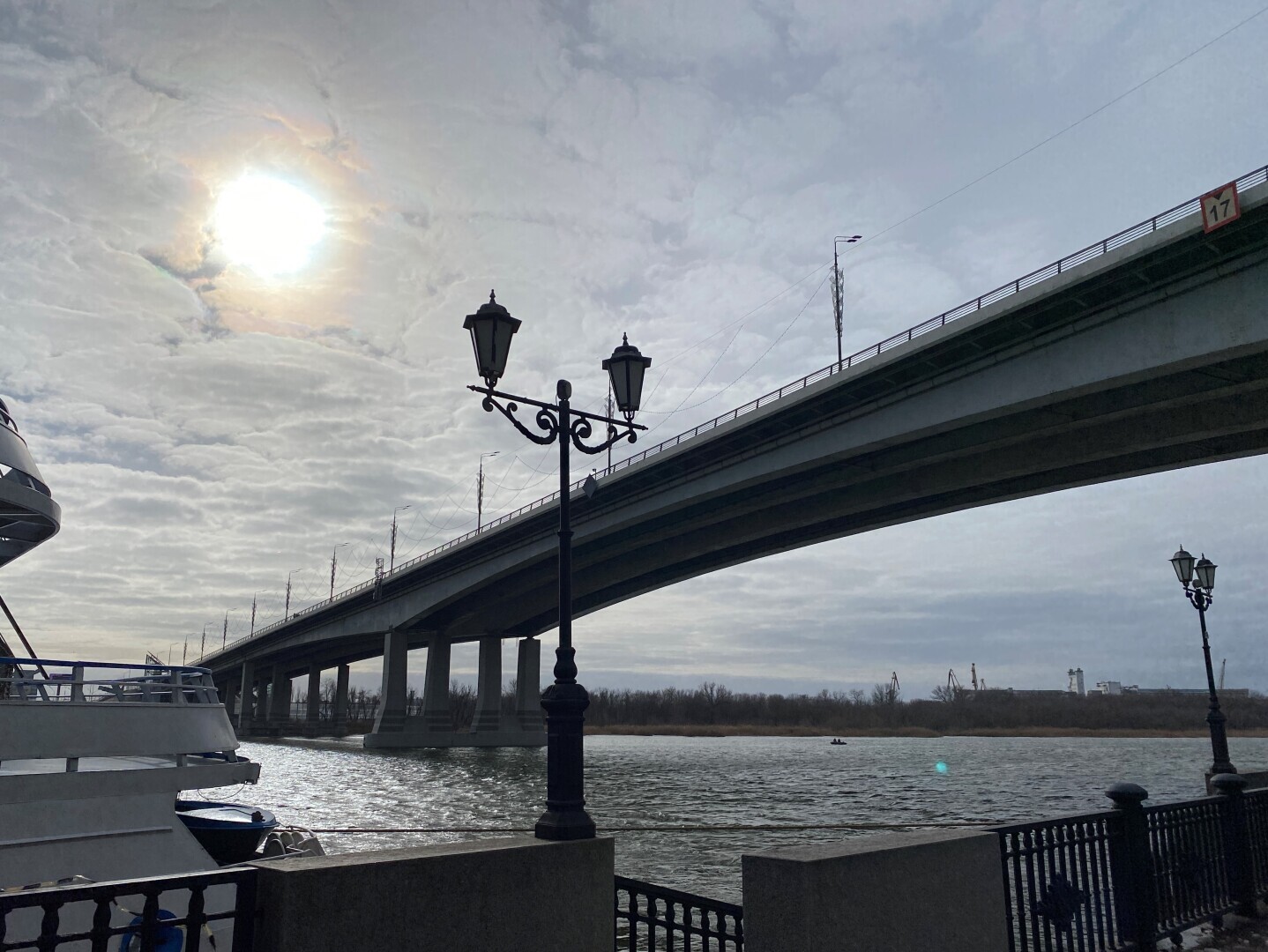 В Ростове февраль превратился в апрель. Еще немного и на улицах вырастут банановые пальмы