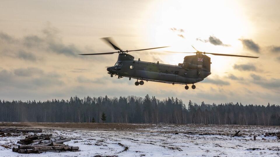 Угроза крупномасштабного конфликта высока, считают британские спецслужбы.