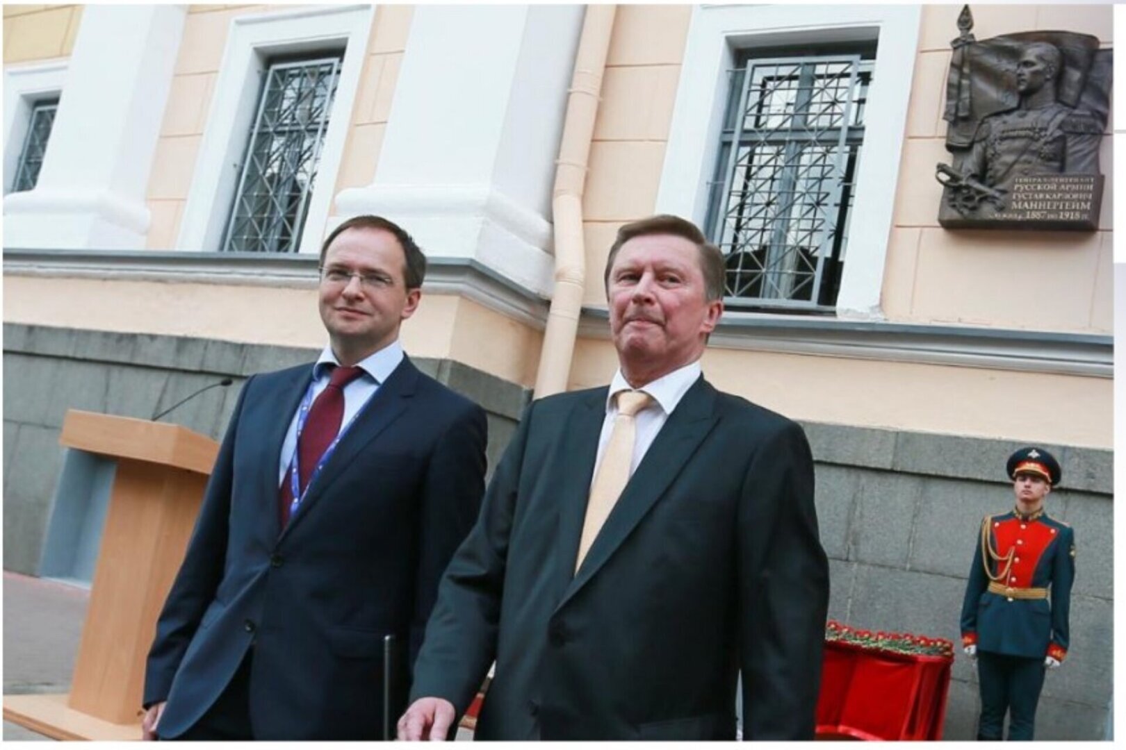 Как Мединский питерцев в чувство привёл (от любви к финнам отучал)