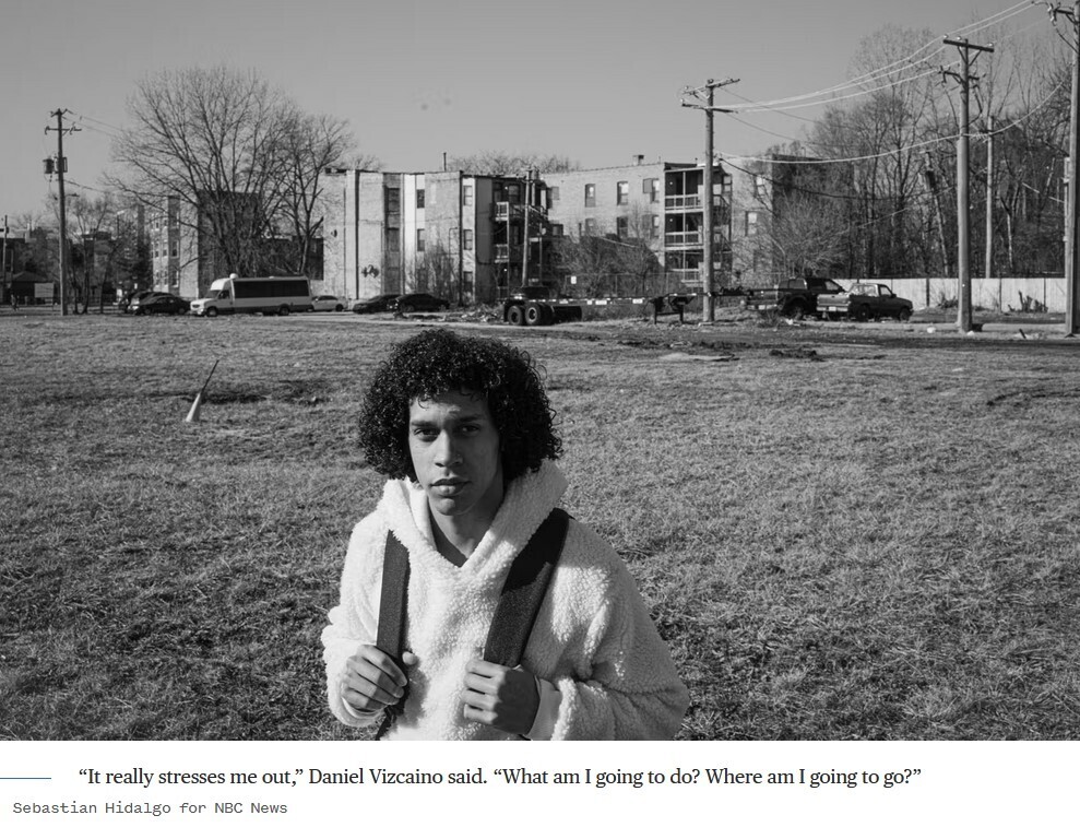 13 000 мигрантов пытаются найти дом и работу, поскольку надвигаются массовые выселения из приютов Чикаго