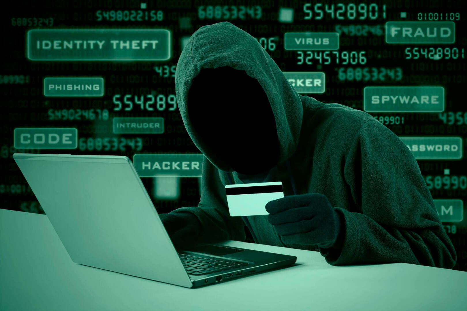 У 42% россиян были хоть раз взломаны страницы в соцсетях!