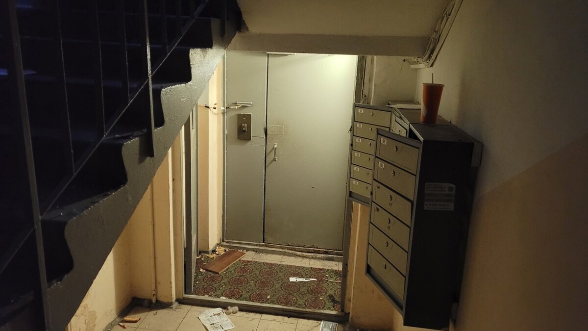 А Вы слышали о заброшенных квартирах в Москве? И как оказалось их не мало.