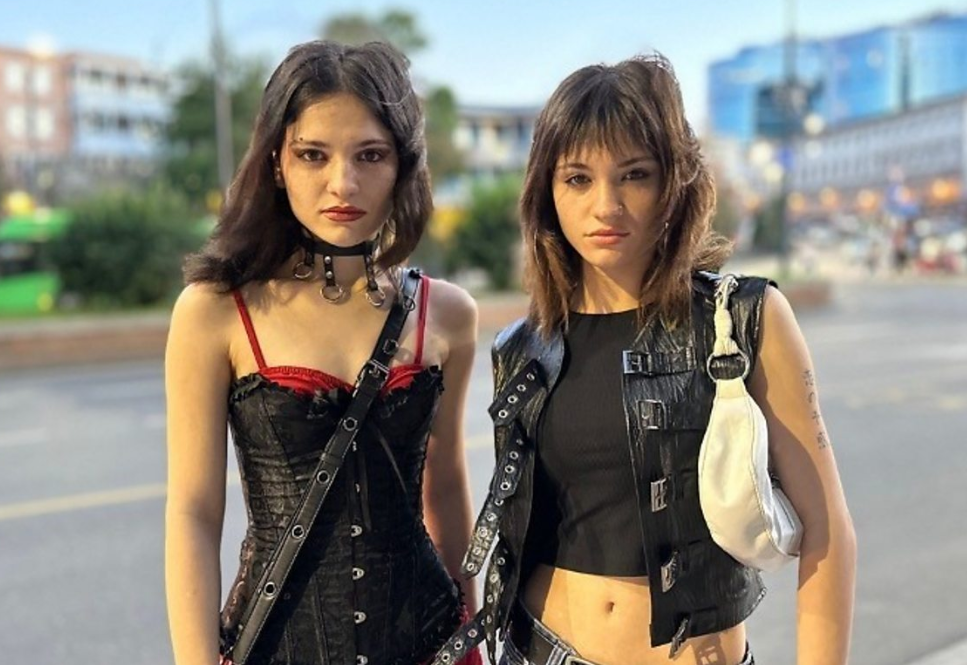 Воссоединение близнецов, проданных в Грузии, благодаря TikTok и ДНК-тестам