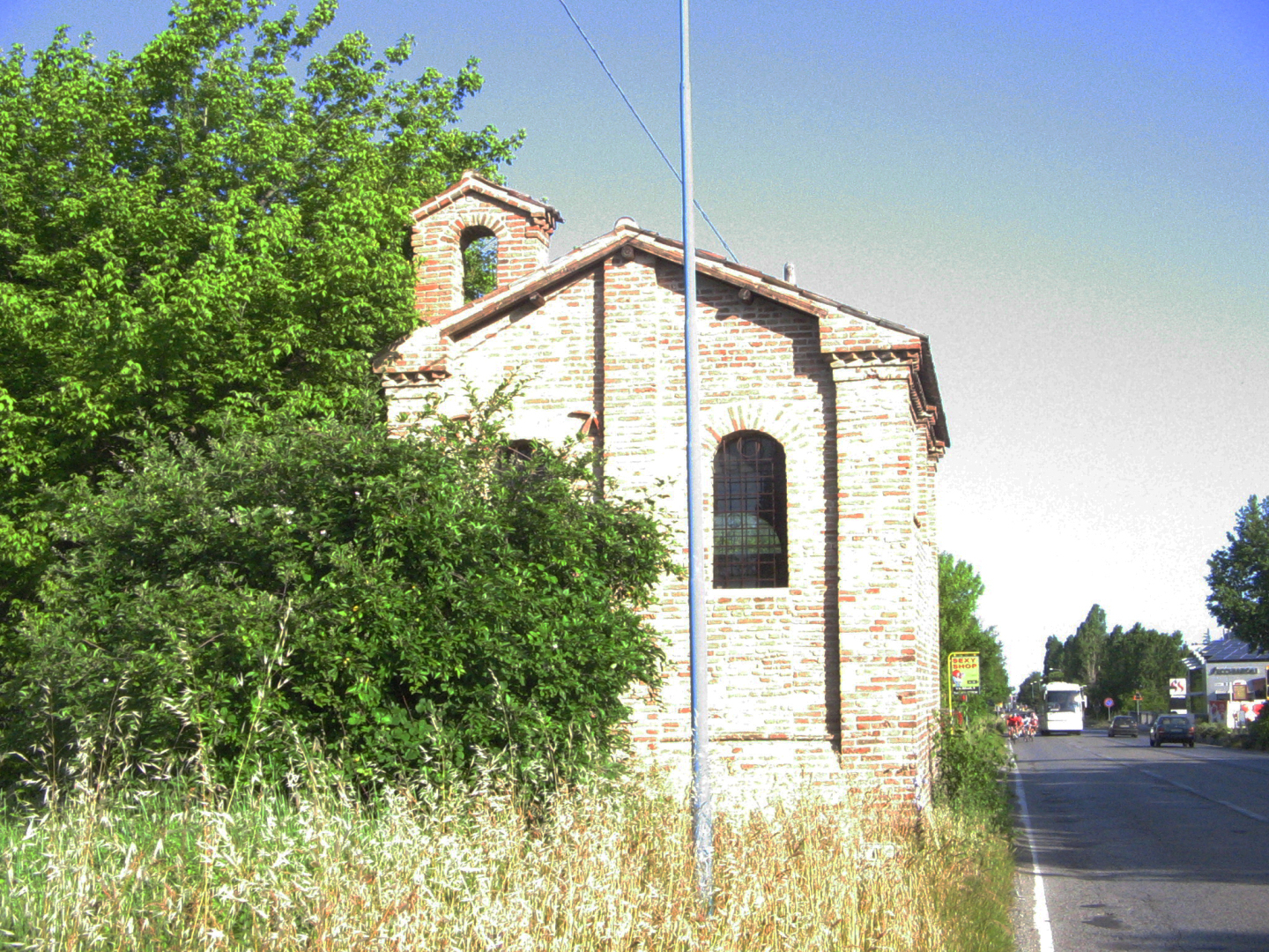 «Римини – самый «советский» город в Италии» -  Наши с женой «Итальянские каникулы» пришлись на самый переход из мая в июнь 2011 года.