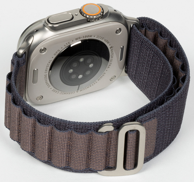 Обзор смарт-часов Apple Watch Ultra 2