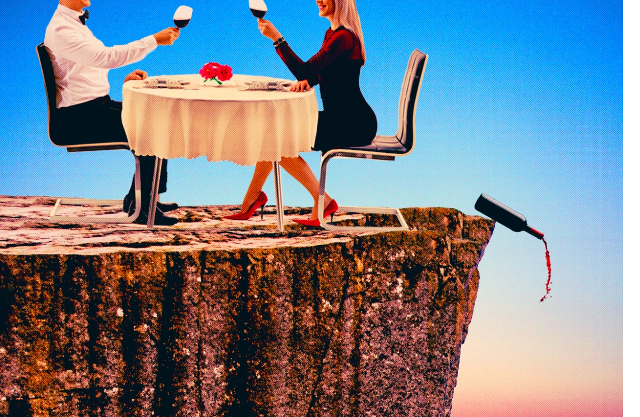 Молодые люди привыкают жить на финансовом обрыве