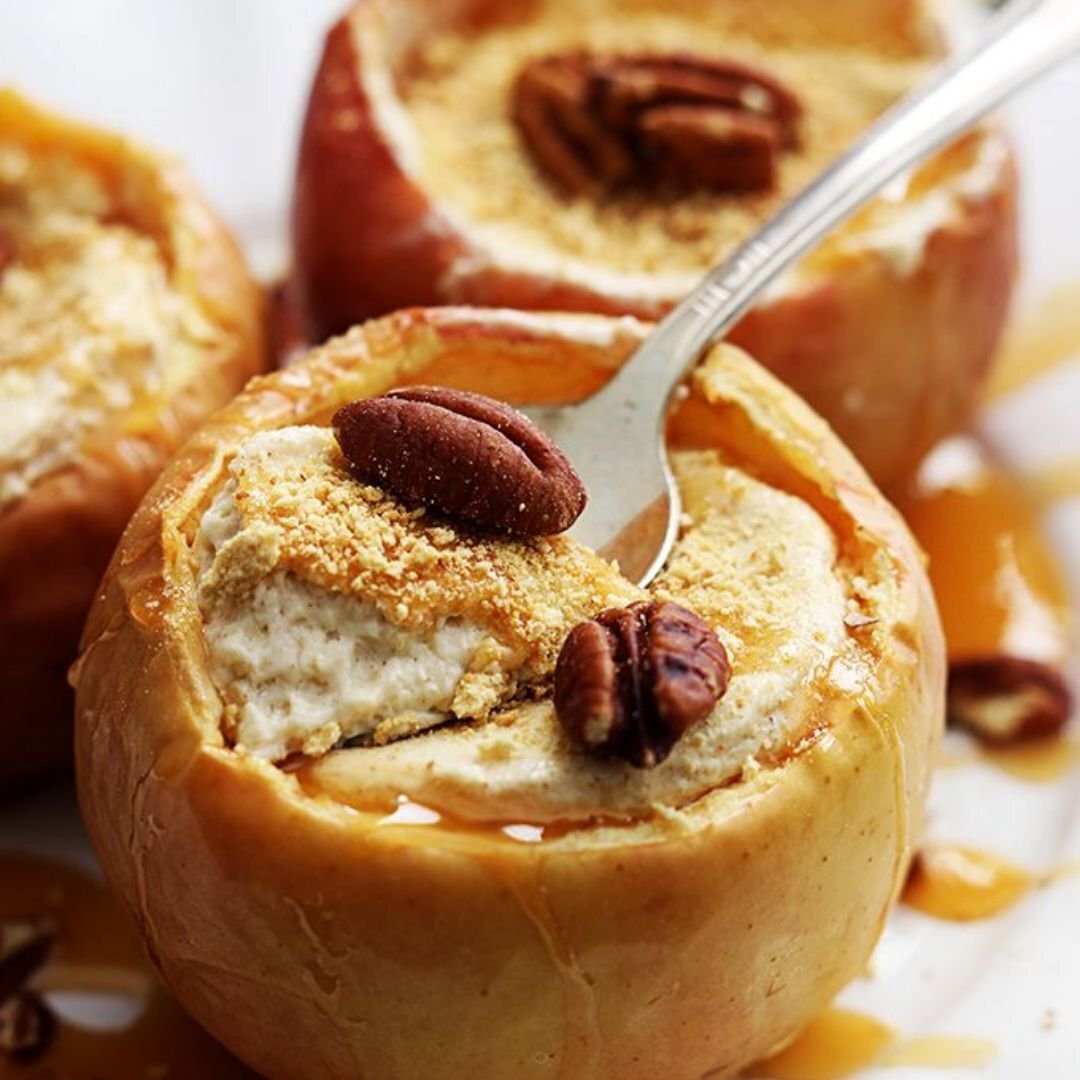 Чизкейк в яблоке: сочное сладкое искушение для настоящих гурманов