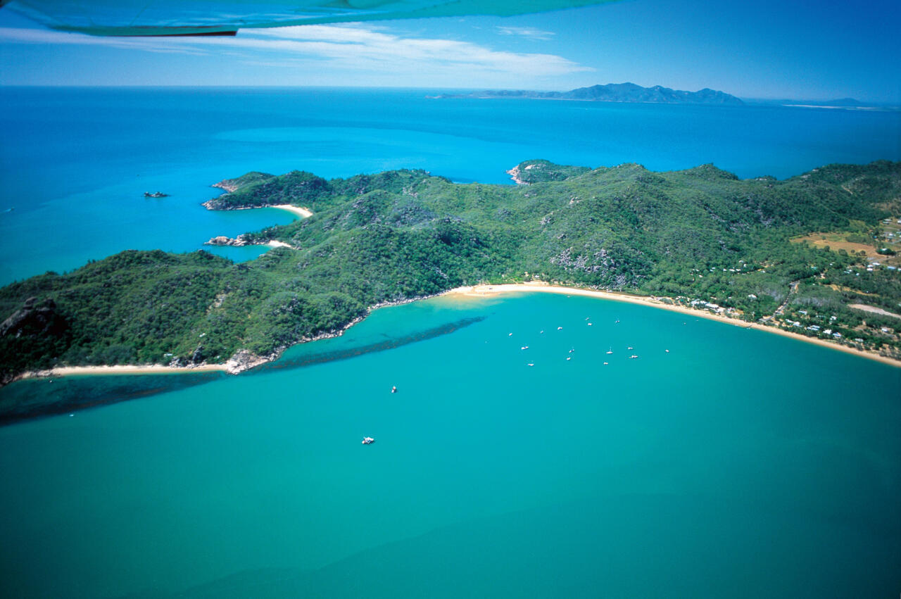 Сначала остров Фрейзер стал К'гари. Теперь еще один австралийский рай, похоже, получит название коренных народов... Даже если жители считают это бессм