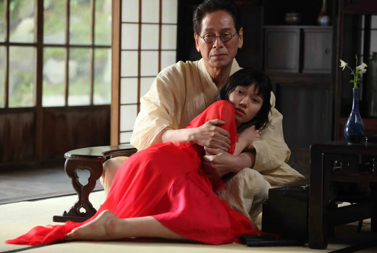 Что такое практика «эндзё-косай» из-за которой многие японские школьницы «продают себя» мужчинам старше 30 лет?