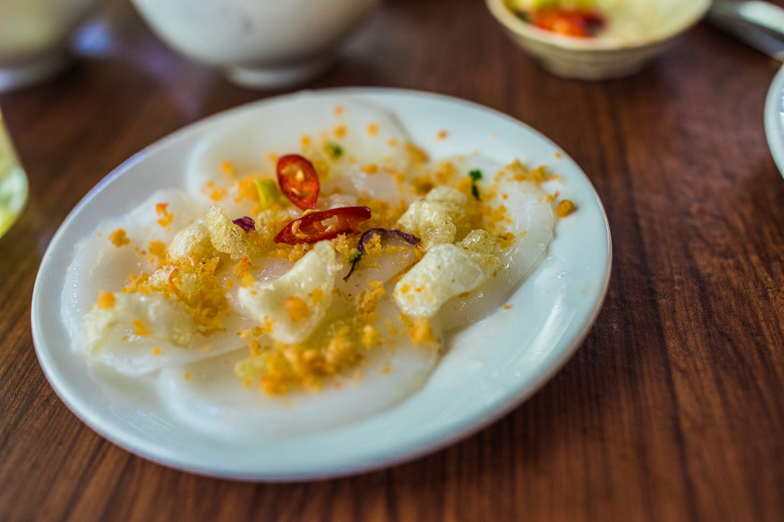 Вьетнам, как питаются местные жители в Хюэ.