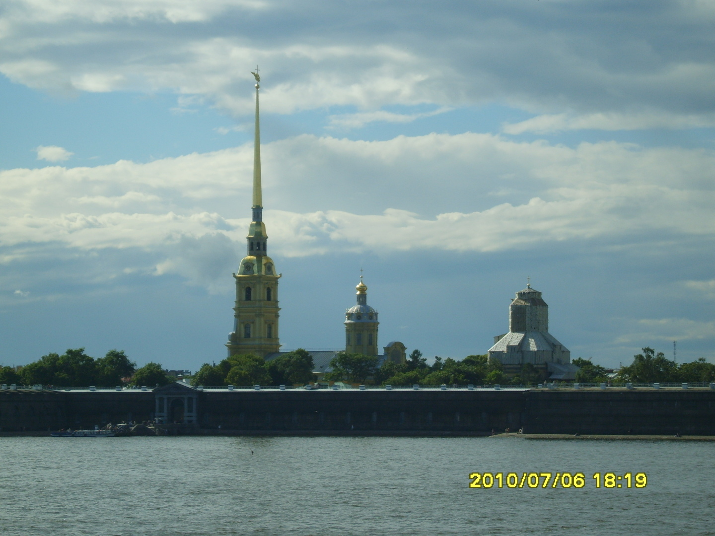 Петропавловская крепость - одно из моих любимых мест в Санкт-Петербурге