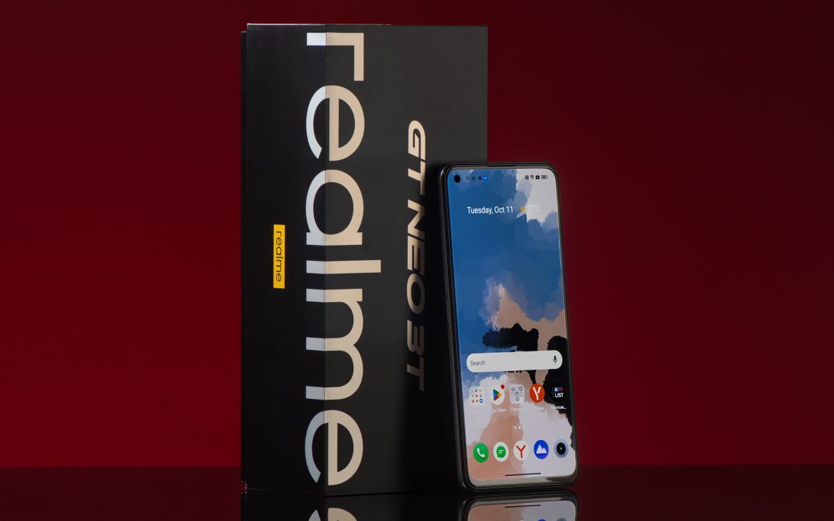 Обзор tecno pova 6 neo 8 256gb. Realme gt neo 3 t black в руке. телевизор realme 43. realme s100. красный безрамочный смарт смартфон.