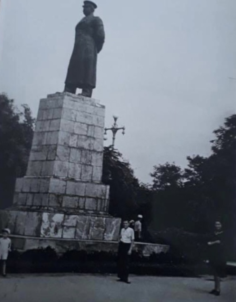 Памятник Сталину В Волгограде Фото