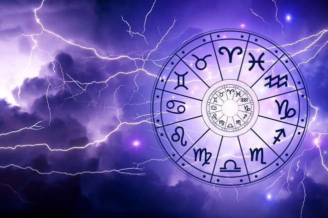 "Преодоление худших черт зодиака: Путь к личностному росту и гармонии через преодоление токсичных привычек"