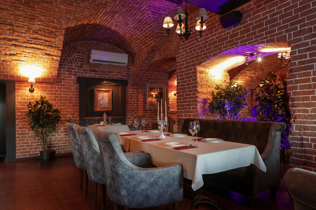 Новый ресторан «Москвичи» в здании 1784 года напротив Кремля: мое интервью с владелицей ресторана