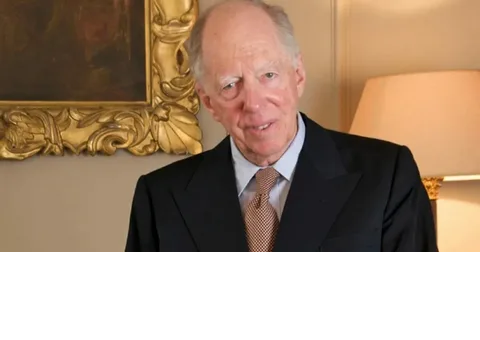 Ротшильд умер.