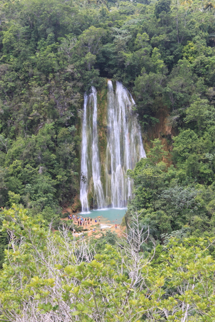Мое путешествие в Доминиканский рай: перелет на кукурузнике, шикарный водопад, катание на лошадях, местный колорит. Фотообзор. Часть 2
