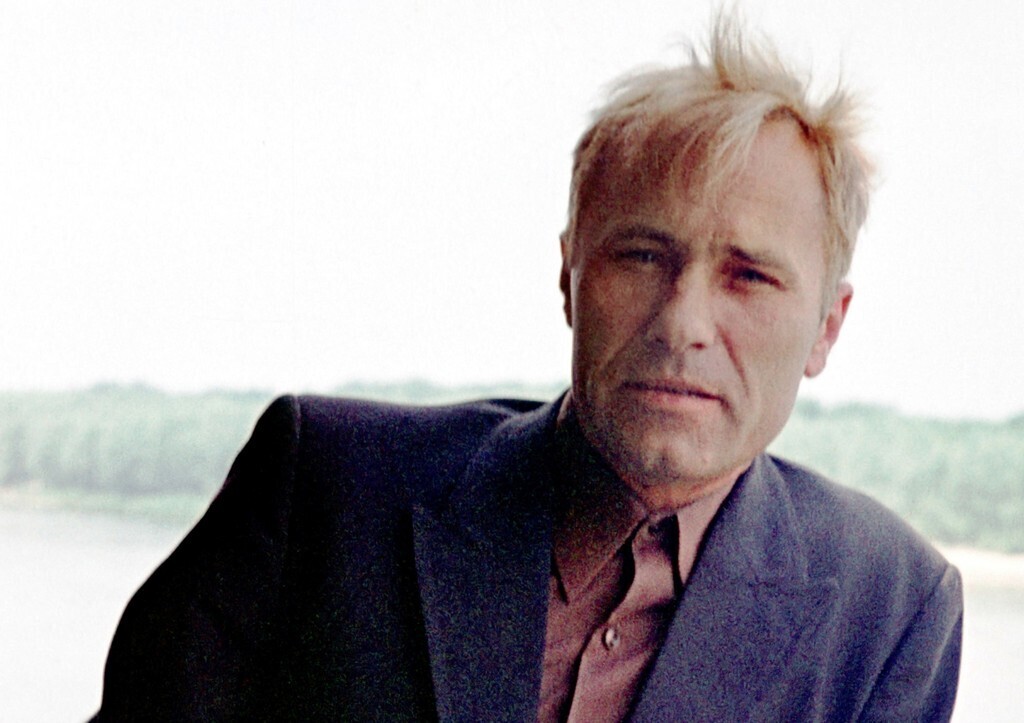 Сестры Шукшины будут судиться за права на произведения их знаменитого отца