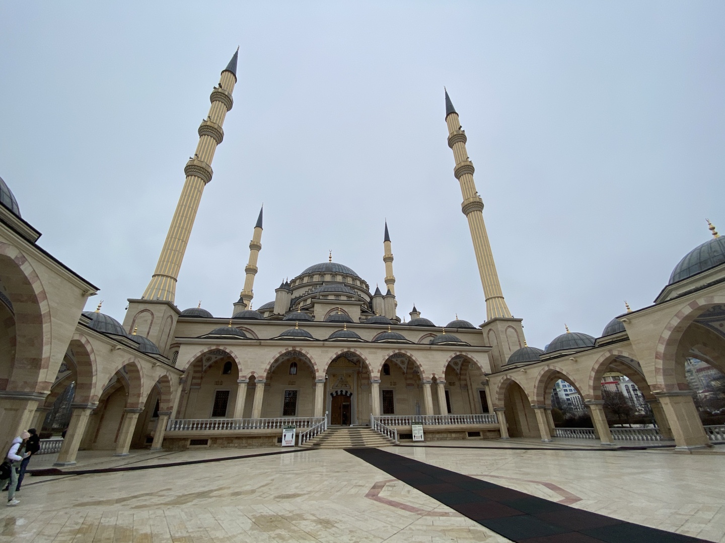 Удивительная Чечня. Город Грозный