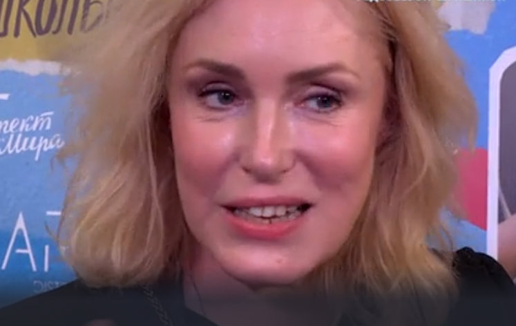 Сестра Ольга Шукшина решила подать иск в суд на свою сестру Марию.