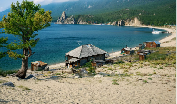 Байкал - жемчужина Сибири: природное чудо света
