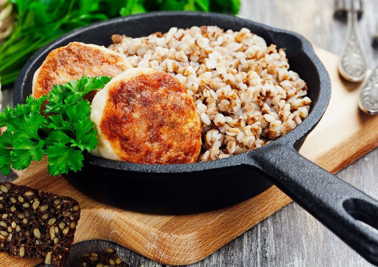 Гречневая каша с котлетами: гармония вкуса и пользы на вашем столе ...