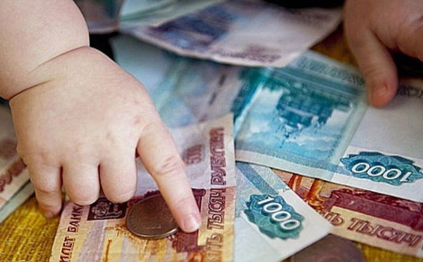 Как взыскать алименты с "любимого супруга"?