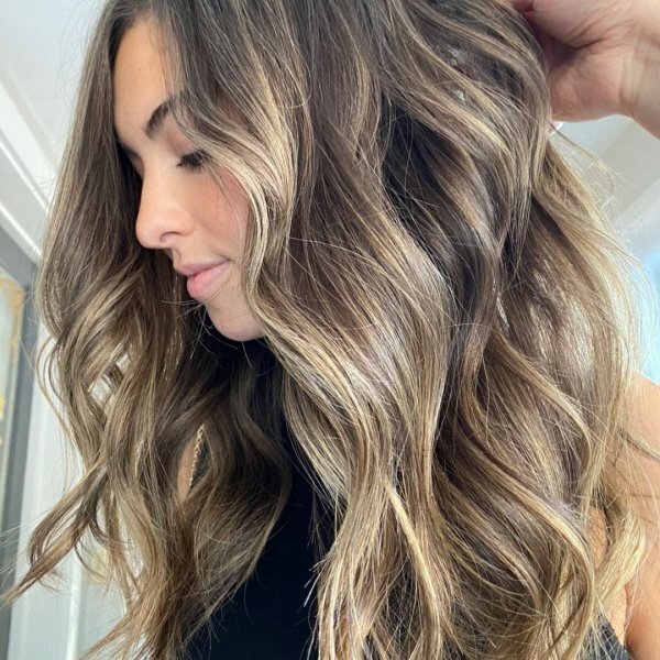 Осторожно, обман в салоне красоты. Как разводят на деньги, уничтожая ваши волосы, кожу и здоровье в салонах красоты?